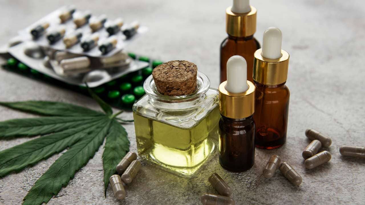 Cannabis Flower vs. Concentrates in Florida: A Deep Dive into Patient Choices