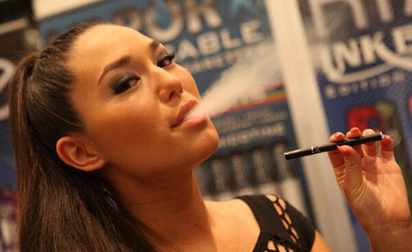 The Day of the Vape: Smokers Making the Switch to E-cigs | Ichor Liquid