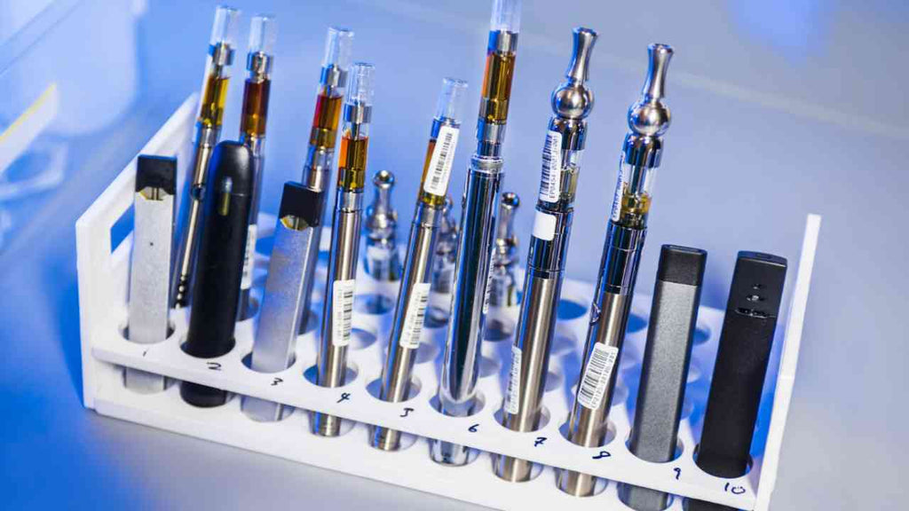 Understanding the Different Types of Vape Pens | Ichor Liquid